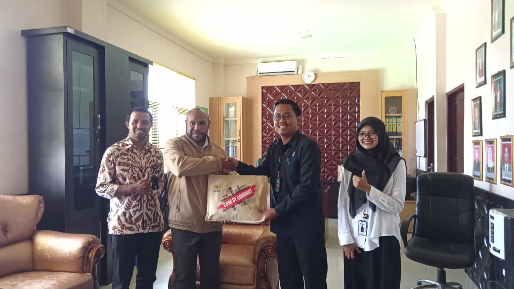 KunjuganPKYWilPApua3