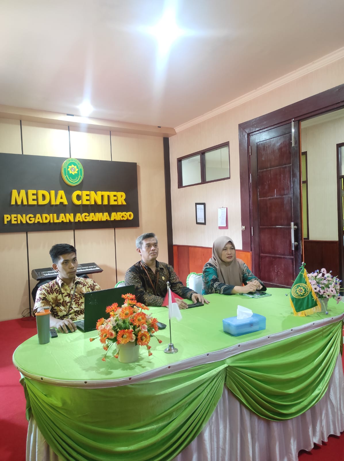 ZOOMKAMIS08mei2023a